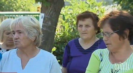 алтернативен протест брягово праща вода уран ешерихия коли парламента