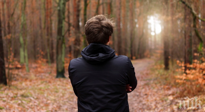 Индиец тръгва на 900-километров преход заднишком