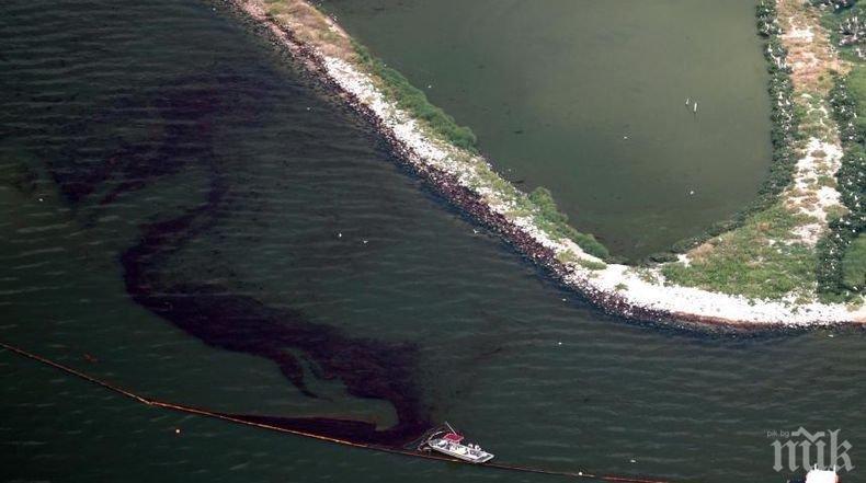 40 000 литра нефт се изляха край Чили