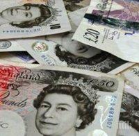 Лирата се срива заради данните за потъването на британската икономика