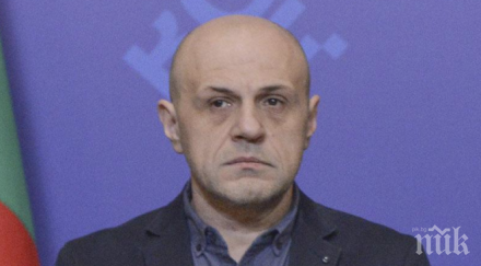 НАП ЛИЙКС: Затягат режима за бързи кредити заради източените данни на българите