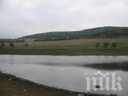 Изпускат учебно язовир край Стара Загора
