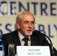 Местан пита Плевнелиев: Искате ли ново правило - след всеки протест - оставка!?