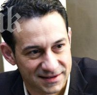 Камен Воденичаров отпадна от битката за БНТ