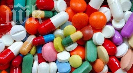 тийнейджърка натрови лекарства скандал родителите