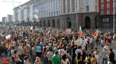 започва щафетна гладна стачка чужбина подкрепа протестите нас