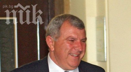 греков обеща пари тютюнопроизводителите