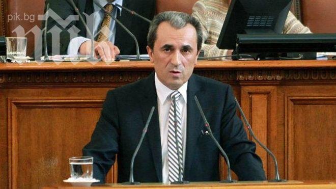 Орешарски: Невърнатото ДДС е 776 млн. лв. - три пъти над нормалното