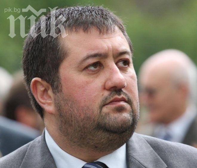 Орешарски назначи скандалния Емил Иванов за управител на София област