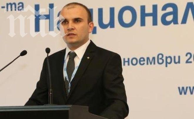 Младежкото ДПС: Орешарски води правителство на интелекта, трябва да остане