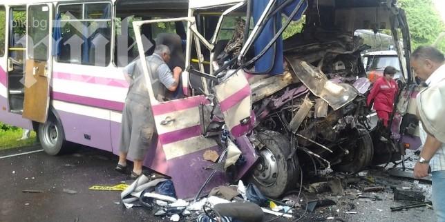 Един българин е загинал при катастрофата в Украйна, не двама