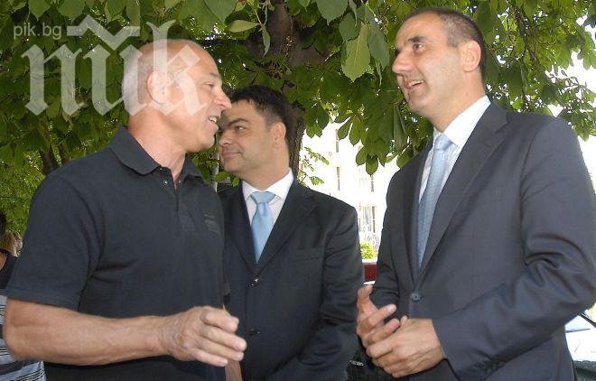 Столичани с децата си срещу Митко Пайнера, канел се да строи незаконно