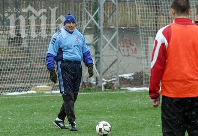 Бойко прибрал 17 бона за неползван отпуск, не ги декларирал