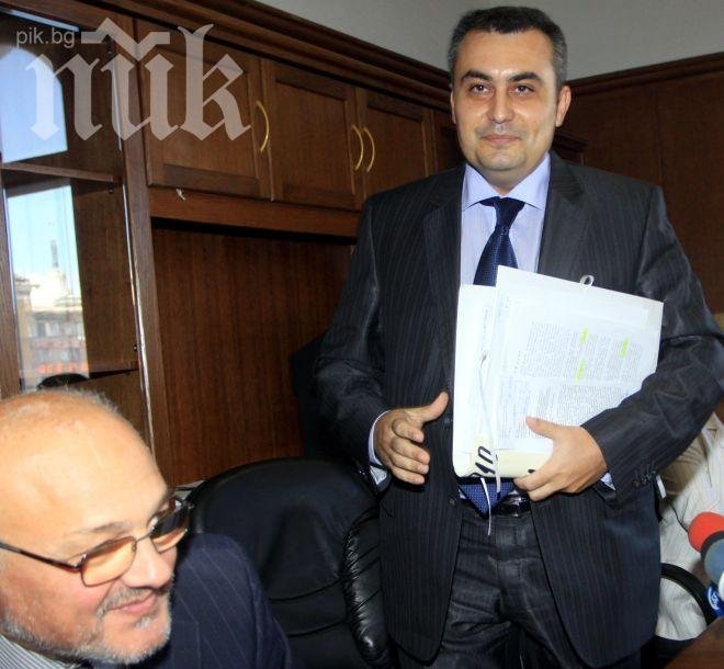 Кокинов пред ПИК: Ще обжалвам решението за уволнението ми