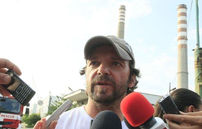 Протестиращият Игор Шабов слезе от комина на ТЕЦ „Земляне”