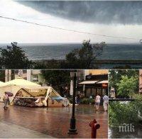 ИЗВЪНРЕДНО В ПИК: Апокалиптична буря удари Варна - ураганни ветрове и дъждове всяха паника и по Черноморието (СНИМКИ)