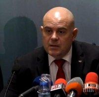 ИЗВЪНРЕДНО: Зам.-главният прокурор Гешев разкри защо са показани доказателствата срещу 