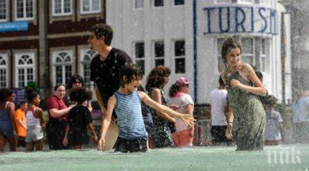 сахарски горещини обхванаха гърция