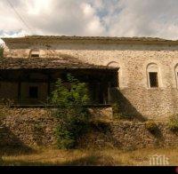 Старинни храмове отвориха врати благодарение на дарения