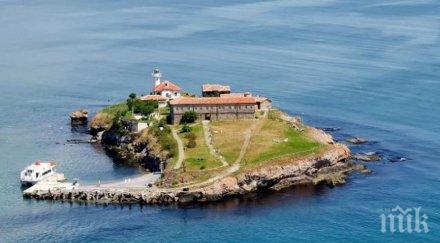 яхта италианско семейство аварира света анастасия