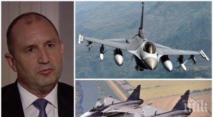 Антон Тодоров настъпи Румен Радев по мазола: Къде се покри "резиЛдентът"? Как само преметна "Грипен" - от Стокхолм го търсят да го бият...