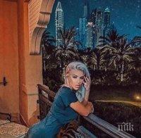 СЛЕД РАЗДЯЛАТА С КОБРАТА: Андреа се теши в Дубай с фотограф