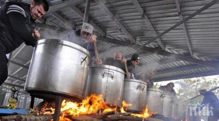 раздадоха 700 литра курбан двора черквата успение богородично перник