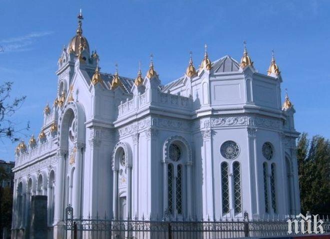 Желязната черква не е опострадала сериозно от пороя в Истанбул