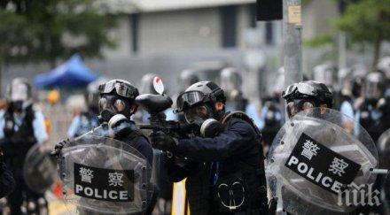 гимназисти протестираха политически реформи хонконг