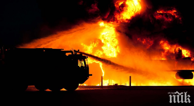 Проверка на въздуха в Ботевград след пожара 