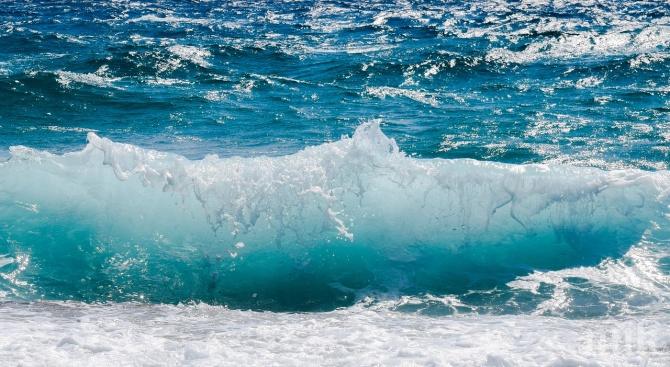 ТРАГЕДИЯ: Руснак се удави в морето край Лозенец