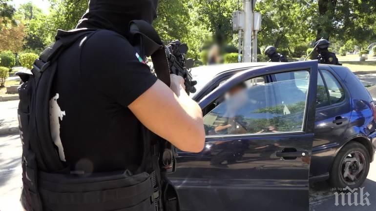 ПЪРВО В ПИК TV: ГДБОП: Целта на заплахите за бомби е била всяване на смут, мейлите са пратени от Швейцария и Сейшелите (ОБНОВЕНА)