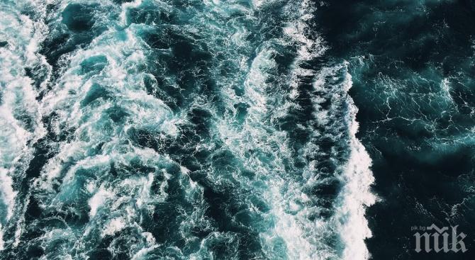 Мъртви течения в морето, вълните се вдигат до 3 метра