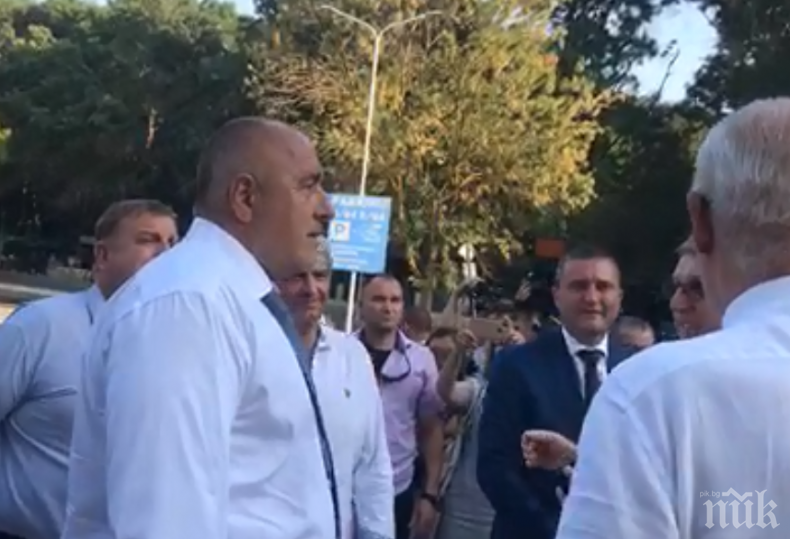 ПЪРВО В ПИК TV: Премиерът Борисов открива нова зала в курорта Албена (ОБНОВЕНА)