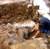 Археолози разкриха 20 средновековни некропола 