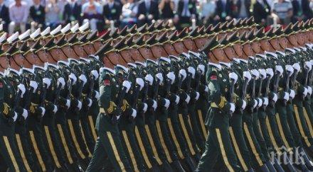 китай готви гигантски военен парад октомври