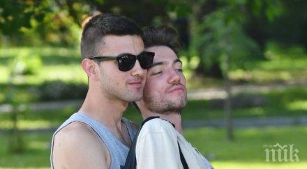 категорично възпитанието средата влияят сексуалността