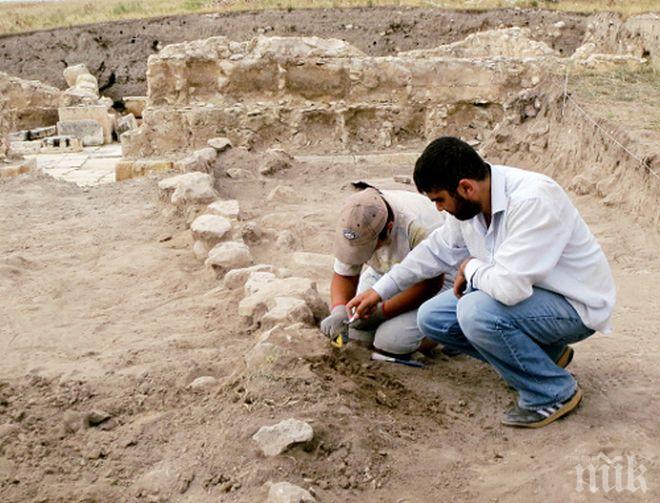 Откриха археологически находки от три епохи край новостроящото се трасе на АМ Хемус край Шумен