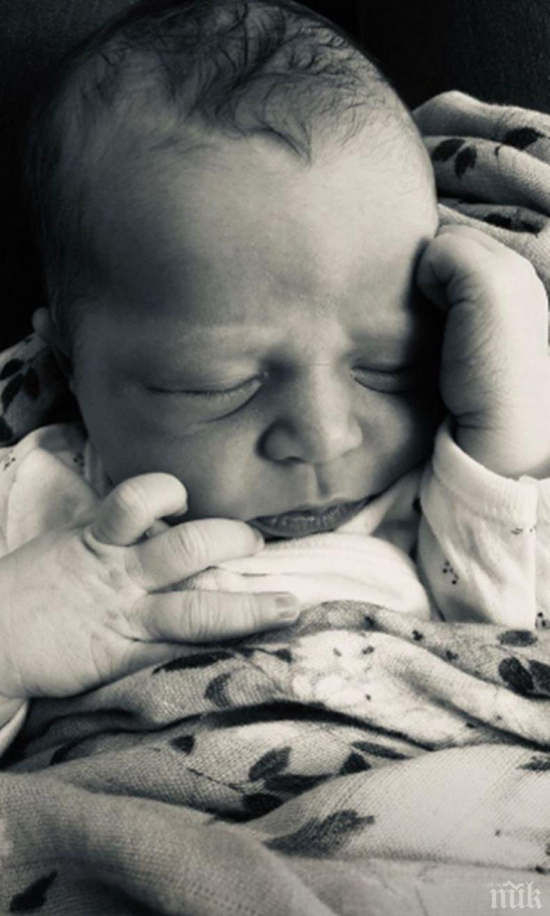 Четири сигурни знака, че бебето ви скоро ще проговори