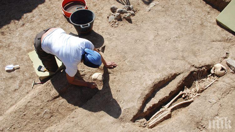 В Перу откриха гробница на 3000 години