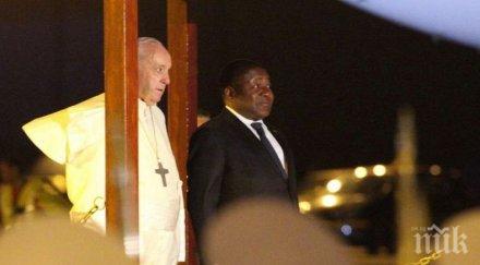 започна визитата папа франциск мозамбик