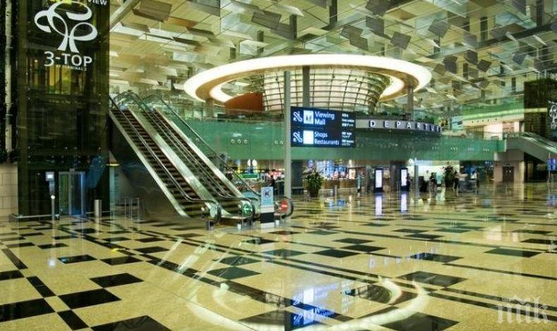 ШОК: В Сингапур мъж е заплашен от затвор и солена глоба, защото ...