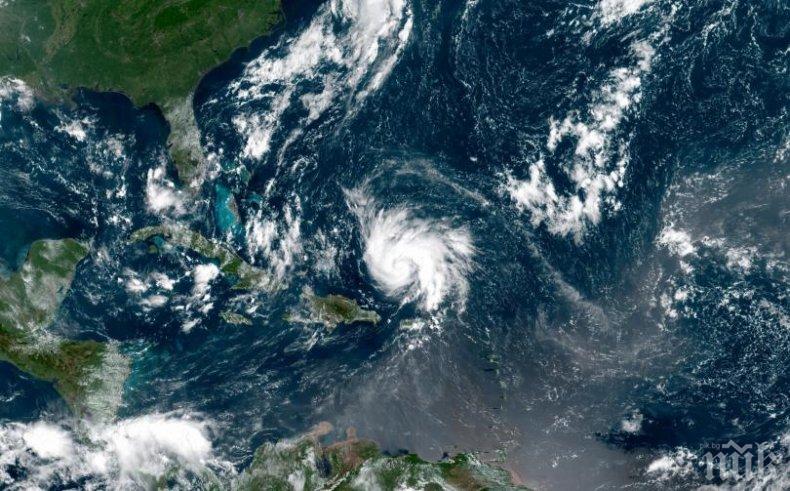 Ураганът Дориан пак набира скорост, вече бушува в САЩ