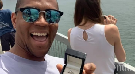 мрежата умили младеж снимал цял месец годежния пръстен любимата снимки