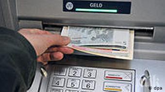 банкомат хърватия избълва бона