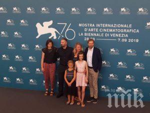 Две малки българки плениха кинофестивала във Венеция