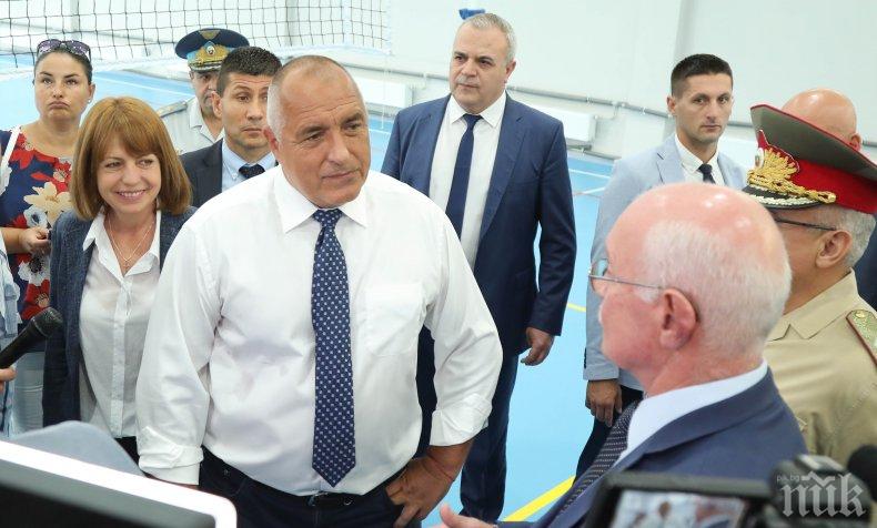 Борисов присъства на откриването на модернизираната учебна база на НСА (ВИДЕО)
