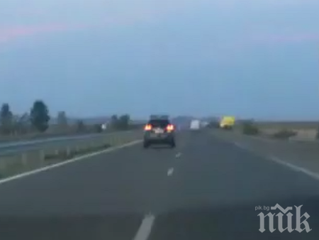 БЪРЗИ И ЯРОСТНИ: Джип на Гранична полиция лети с 200 км/ч по магистрала Тракия (ВИДЕО)