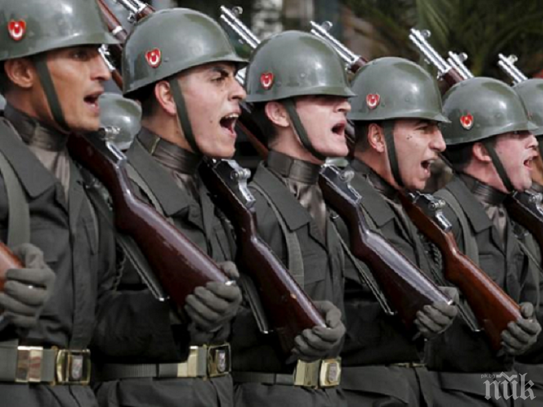 ЧИСТКАТА ПРОДЪЛЖАВА: Масови арести на военни в Турция
