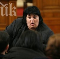 Искра Фидосова: Не се разпознавам като И.Ф.